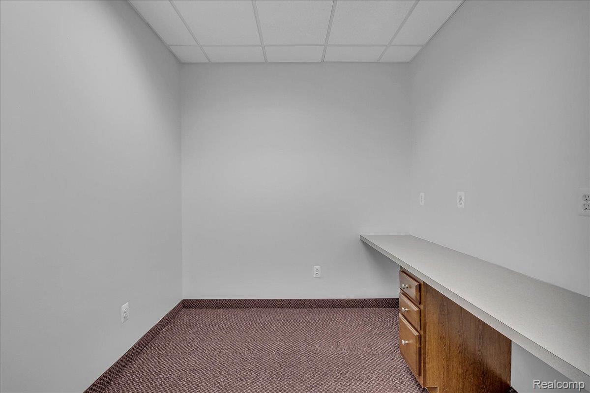 19323 Farmington Road