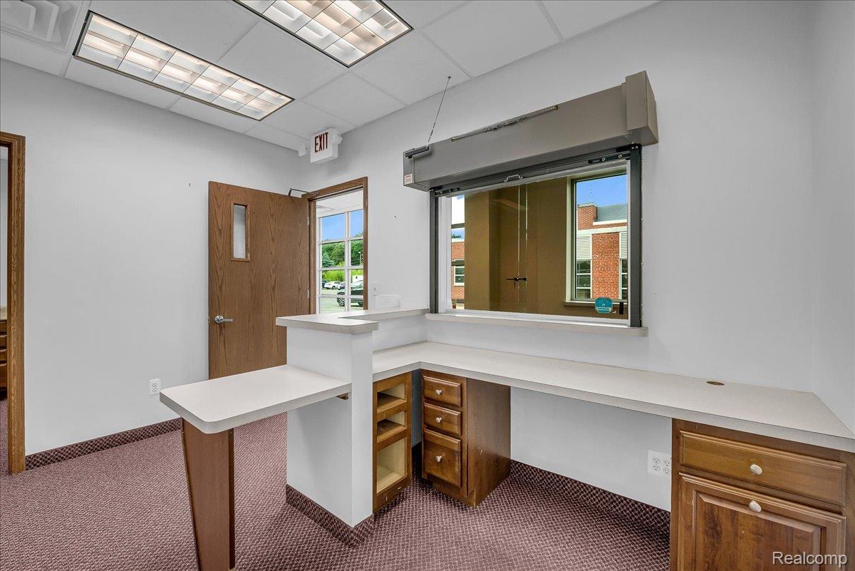 19323 Farmington Road