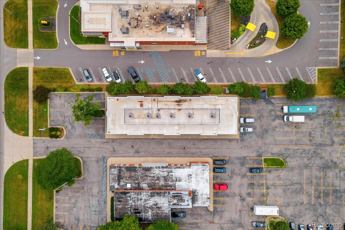 19323 Farmington Road