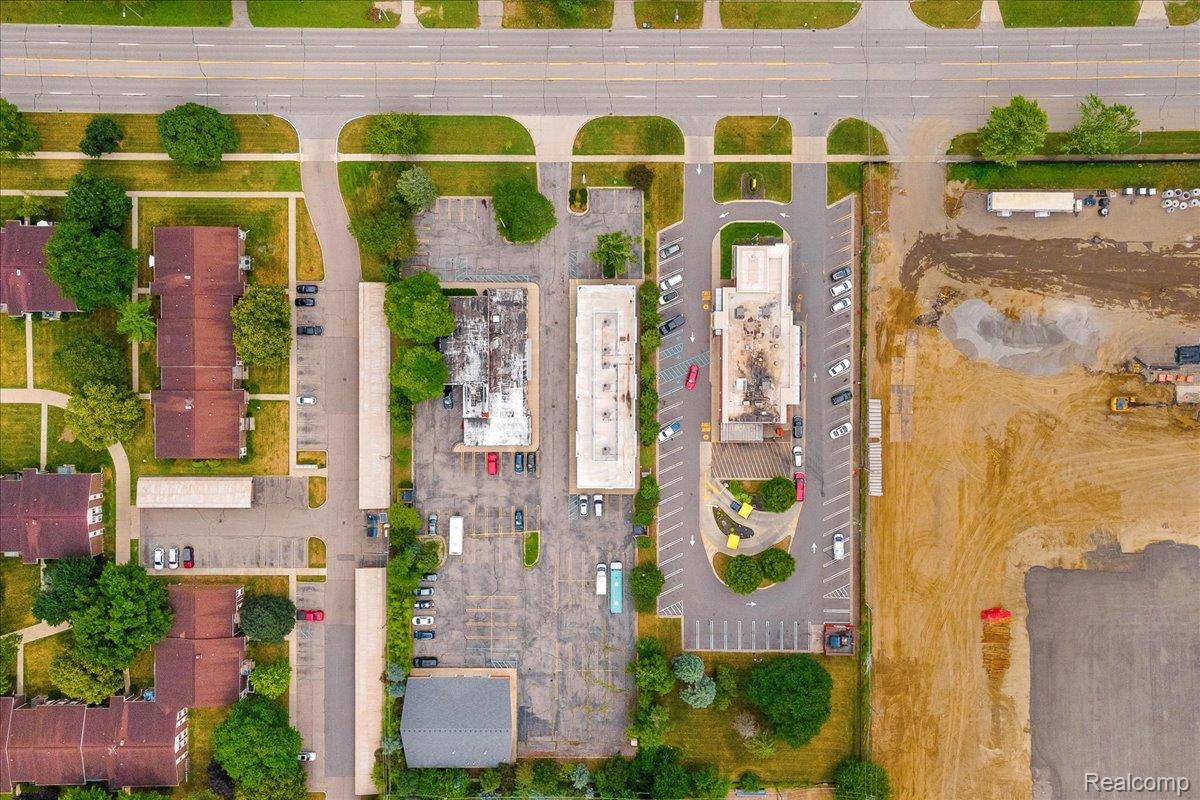 19323 Farmington Road