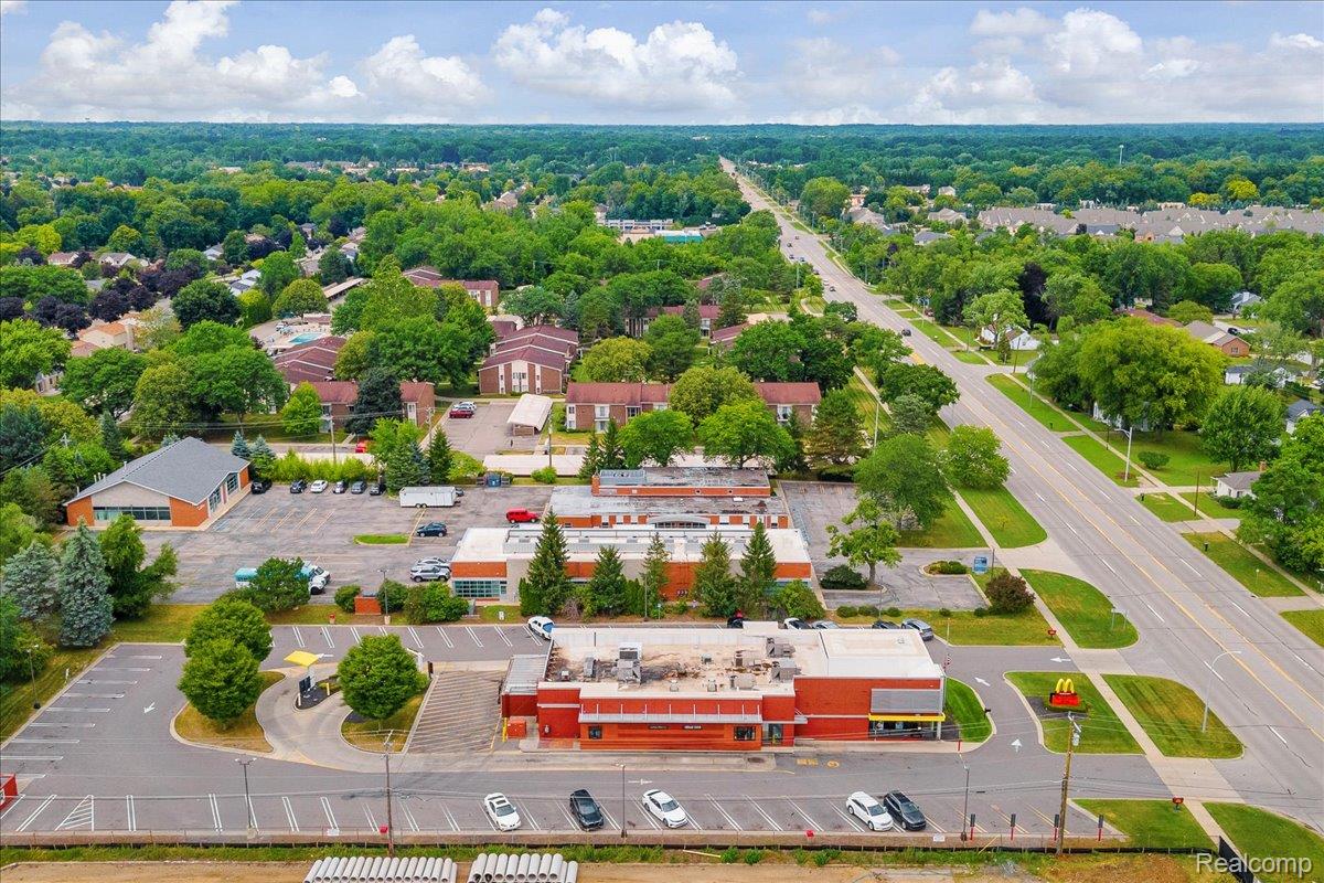 19323 Farmington Road