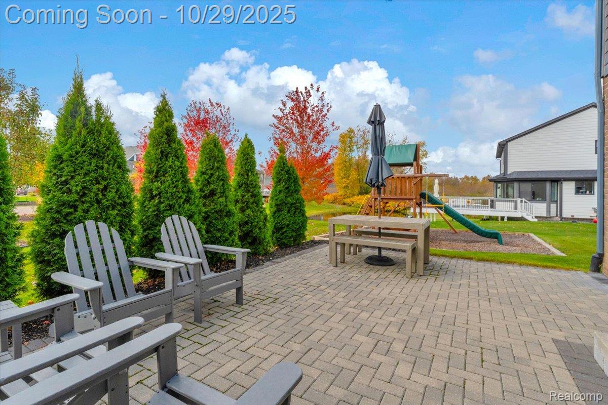 24381 Pembrooke Drive