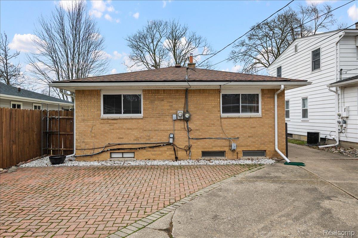 3343 Harvard Road