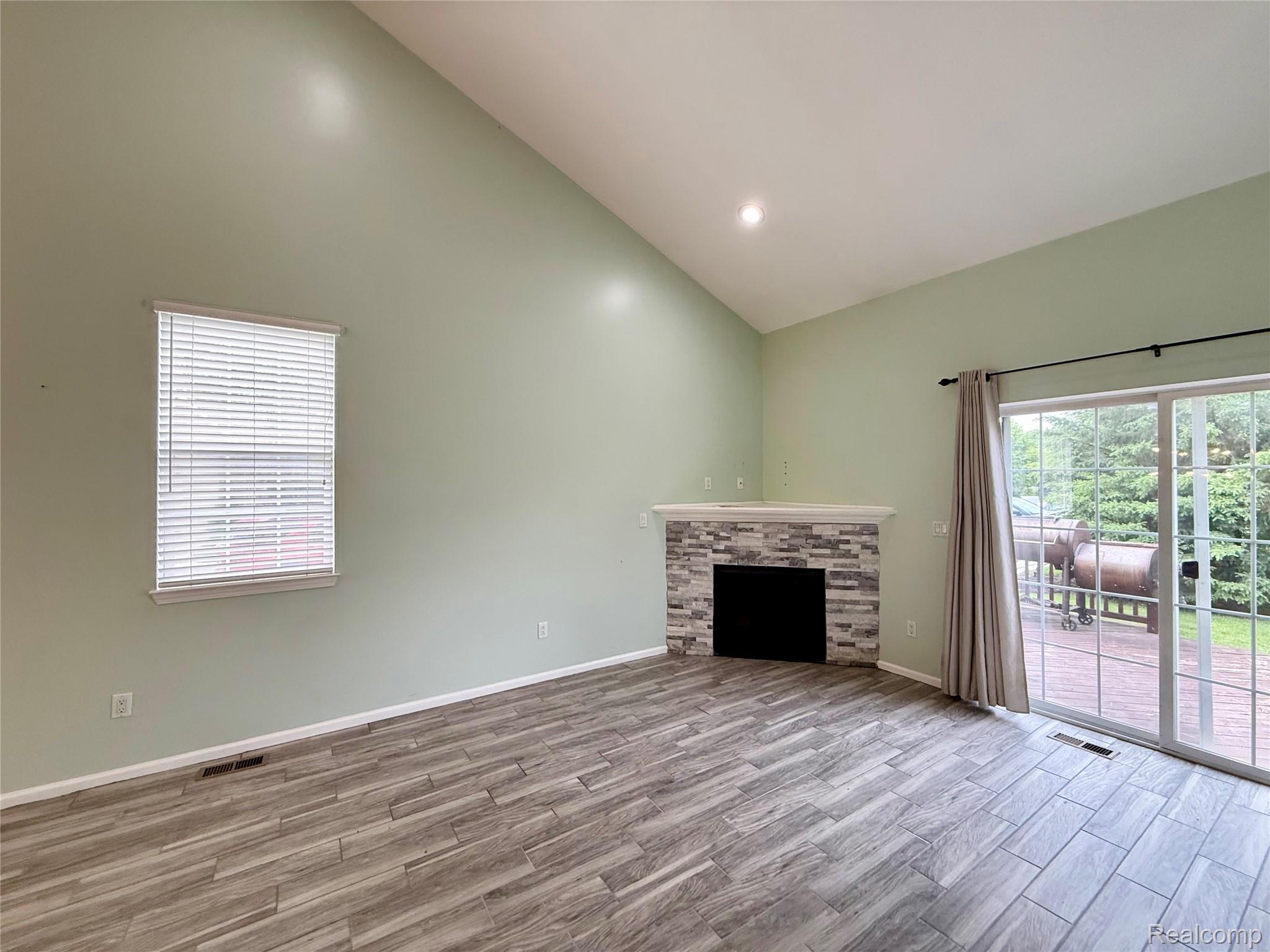 48840 Stonebriar Drive