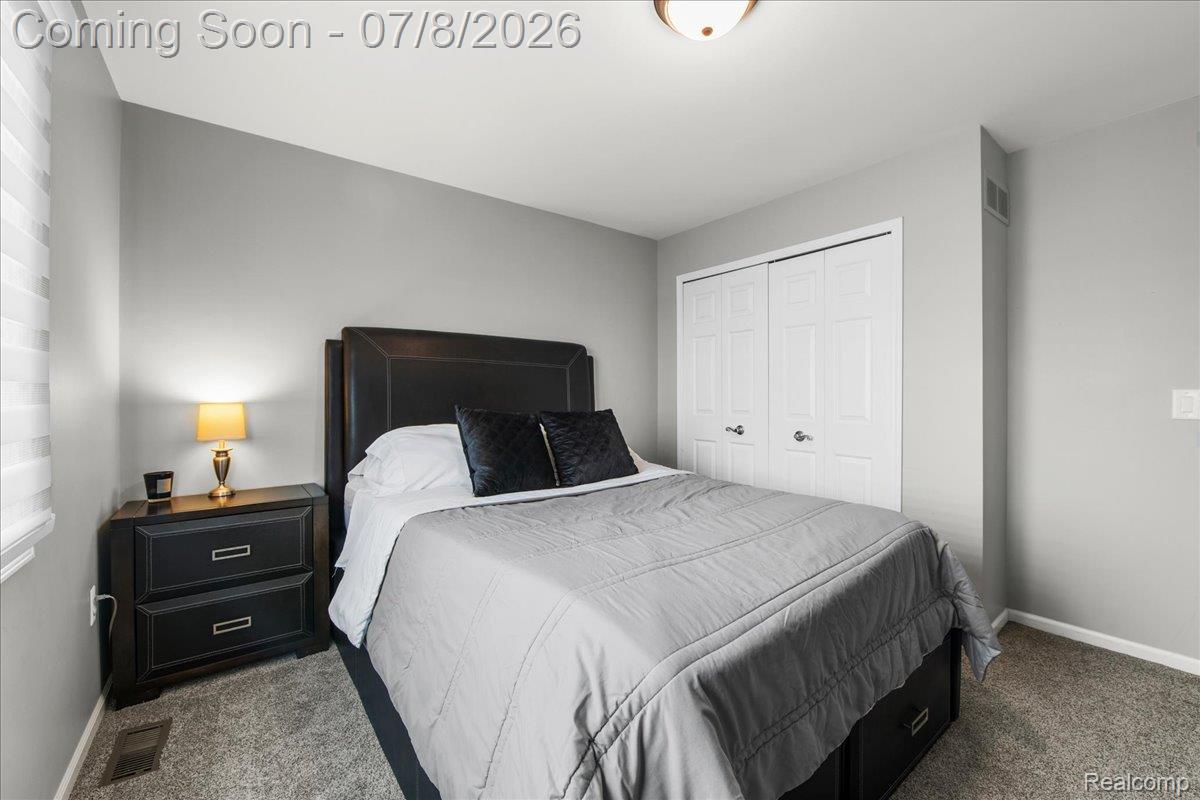 45433 Indian Creek Drive