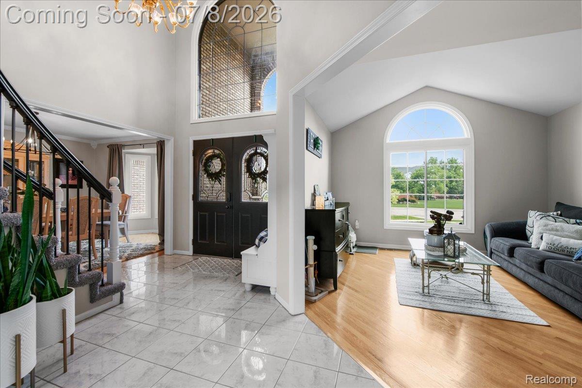 45433 Indian Creek Drive