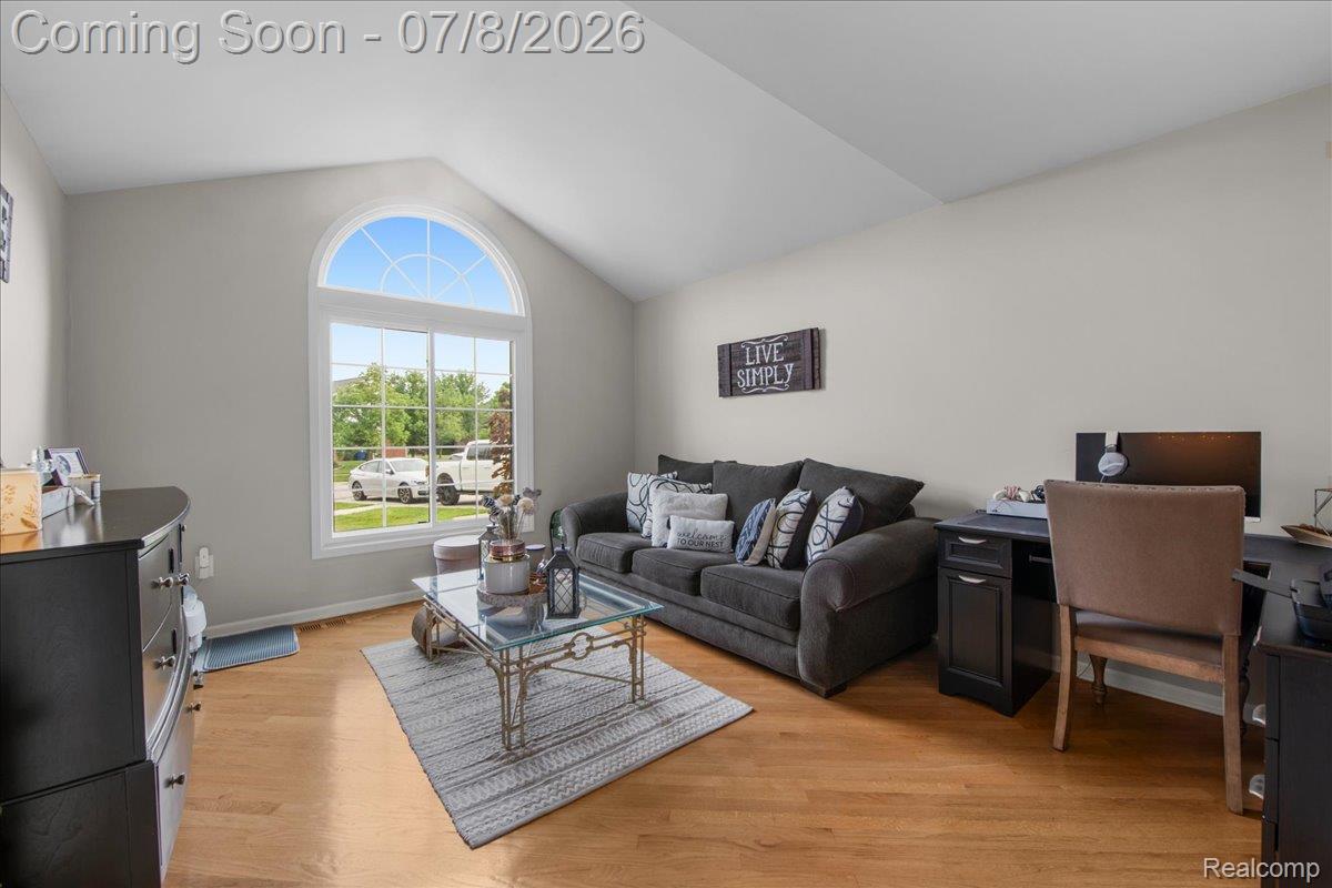 45433 Indian Creek Drive