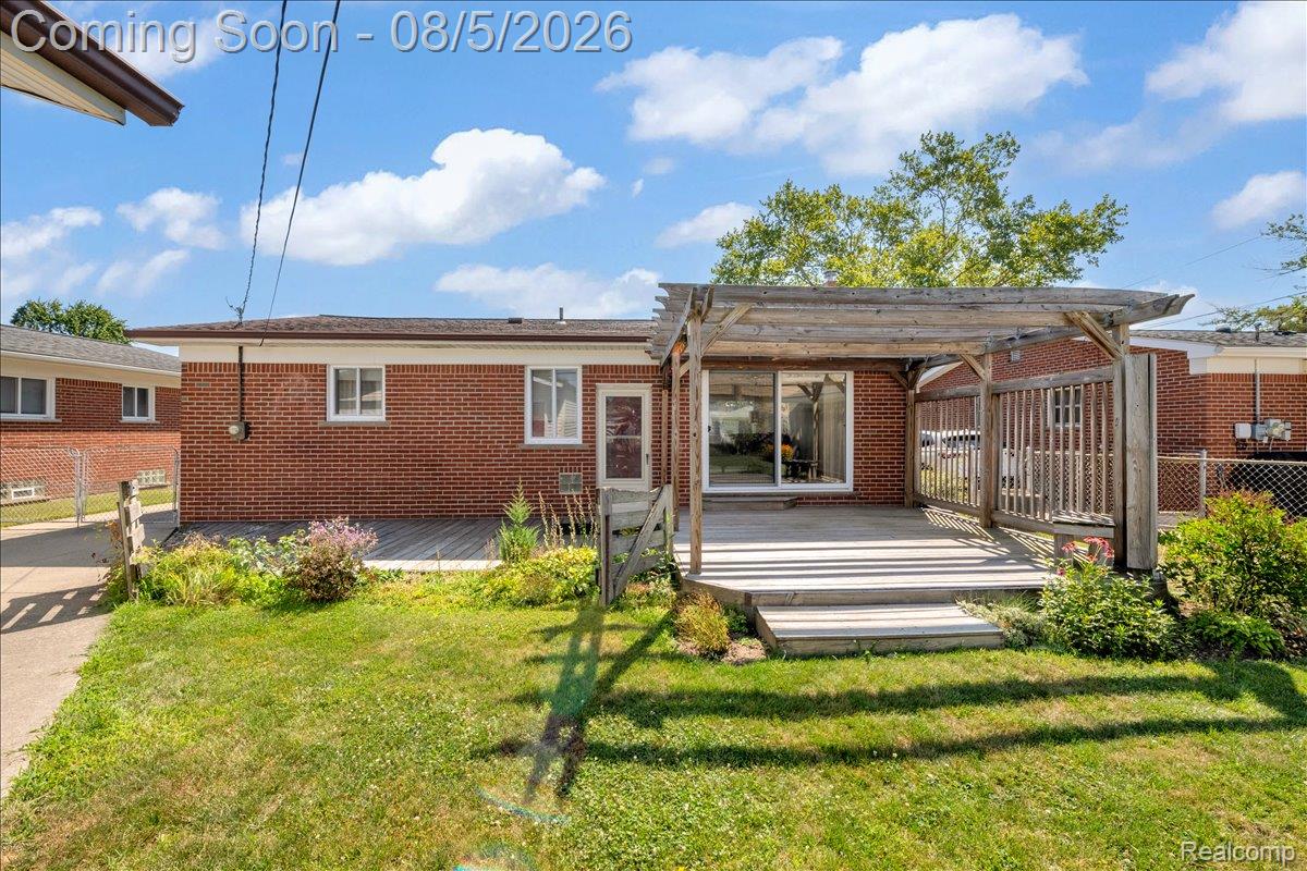 6101 Fairwood Drive