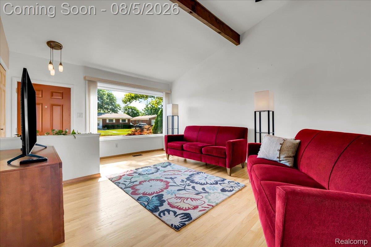 6101 Fairwood Drive