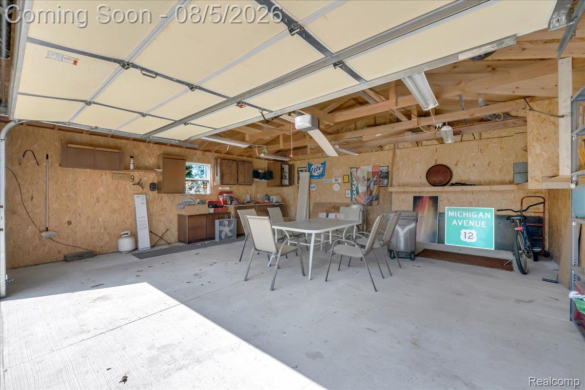 6101 Fairwood Drive