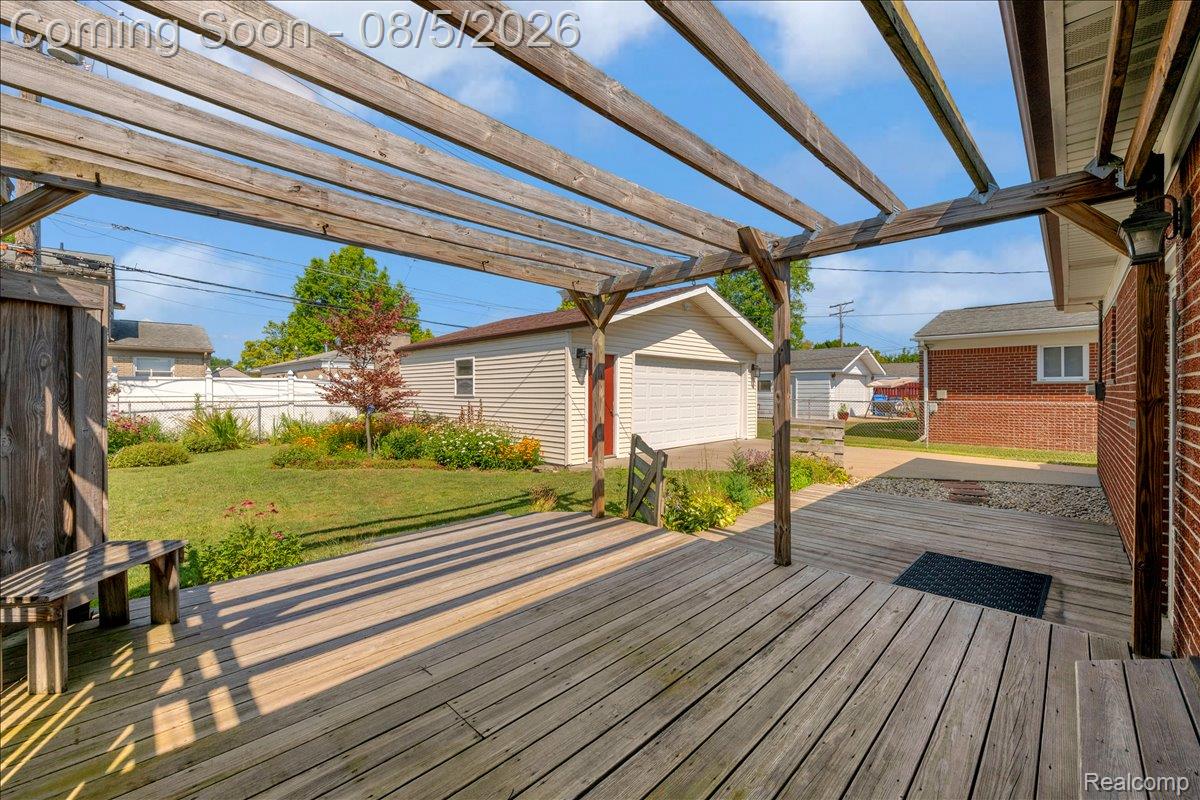 6101 Fairwood Drive