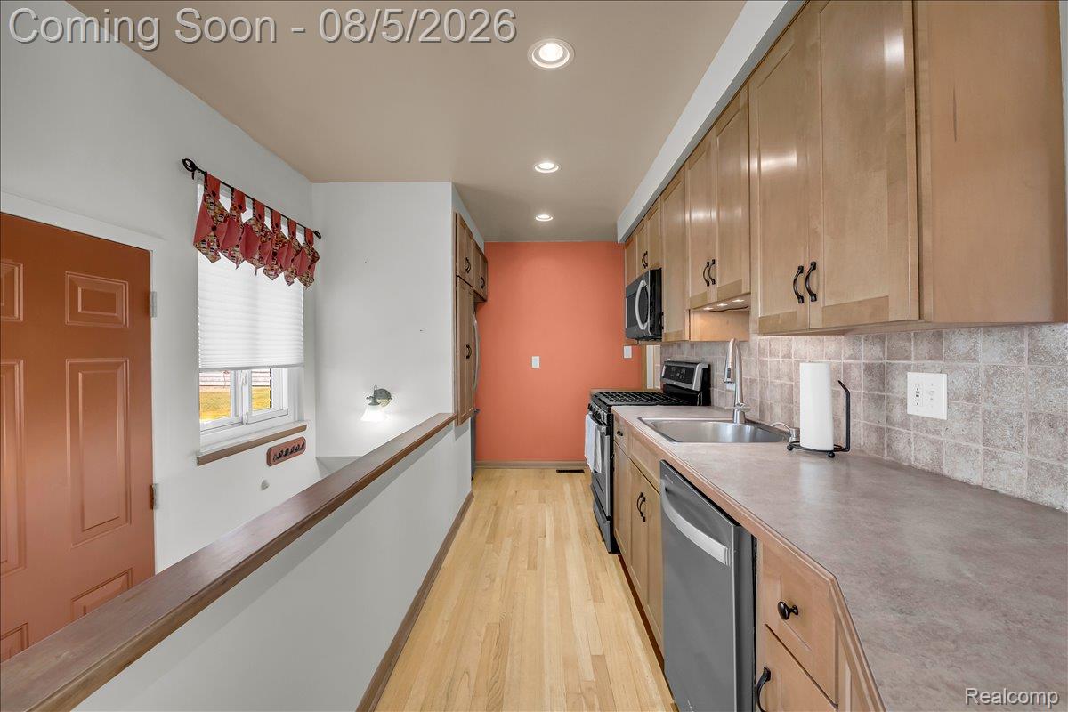 6101 Fairwood Drive