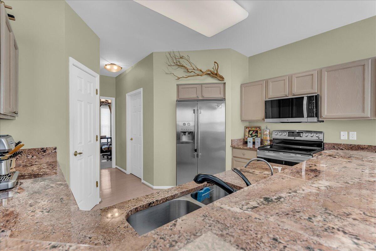 8136 Parkside Drive
