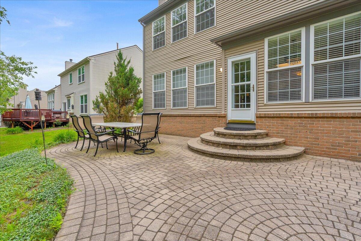 8136 Parkside Drive