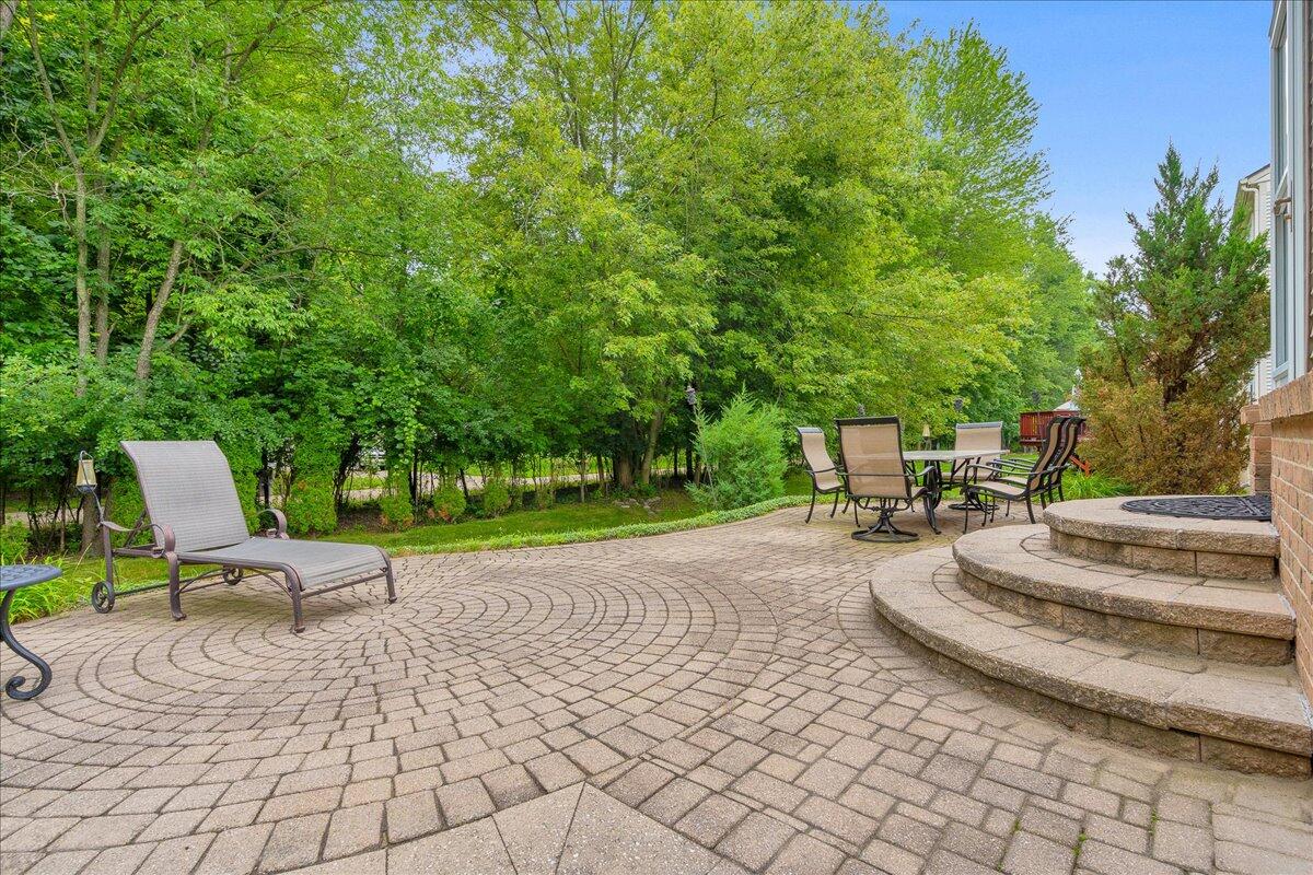 8136 Parkside Drive