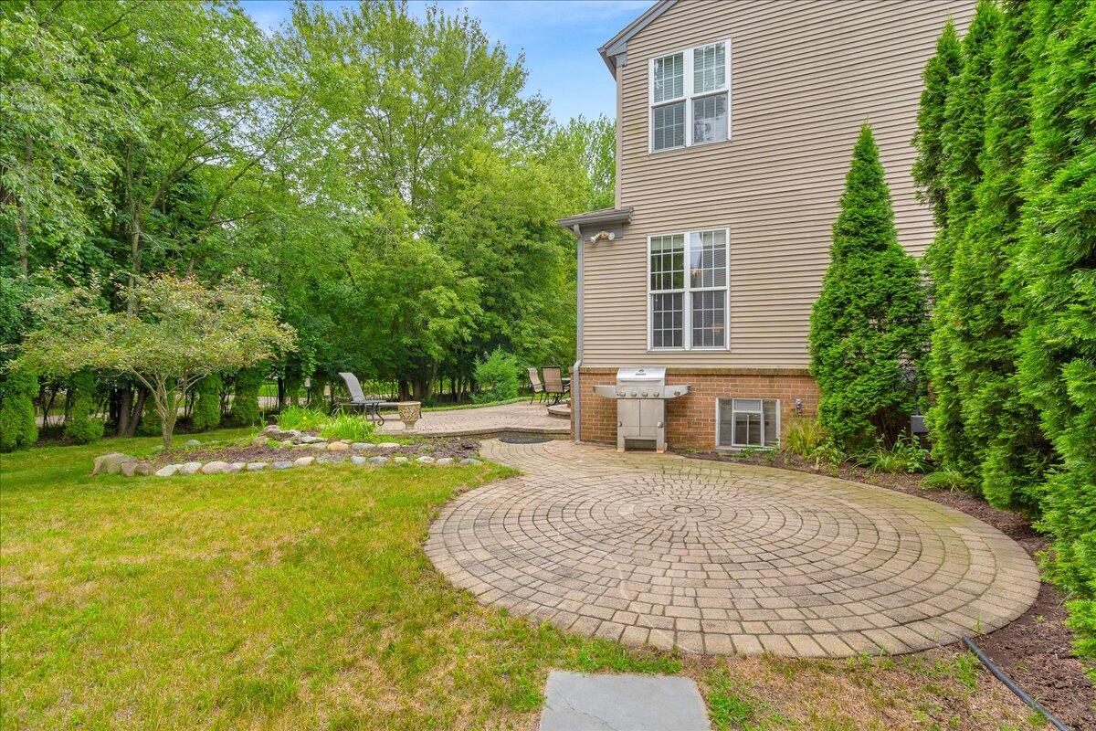 8136 Parkside Drive