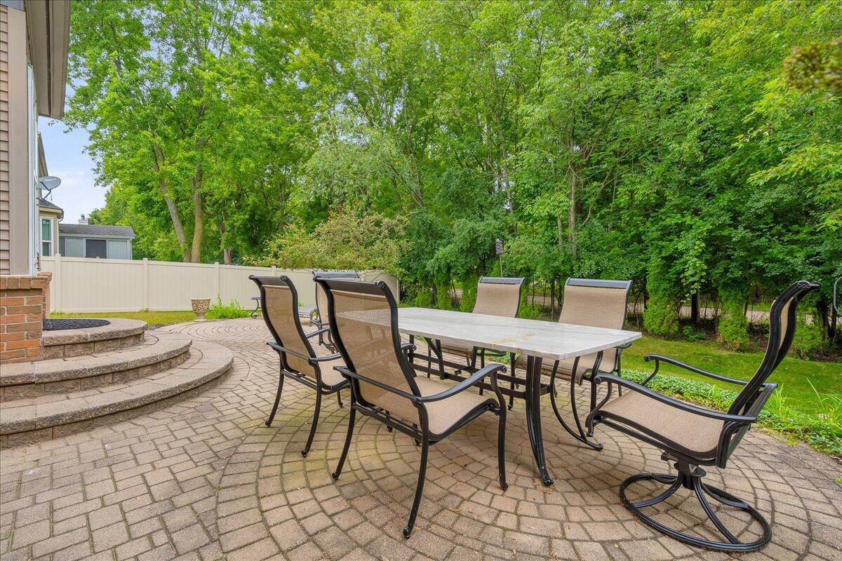 8136 Parkside Drive