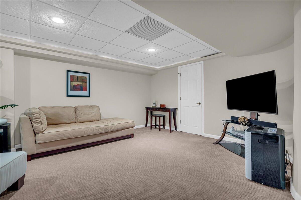 8136 Parkside Drive