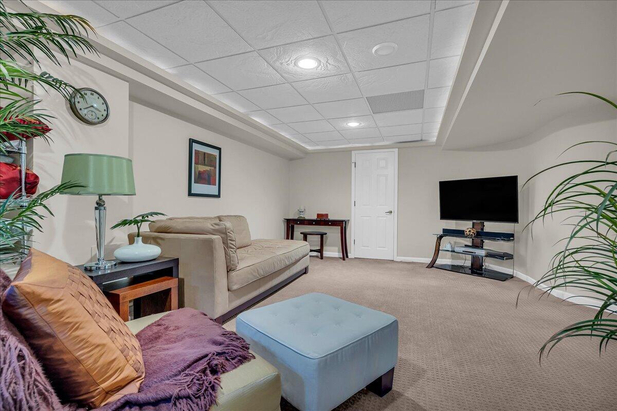 8136 Parkside Drive