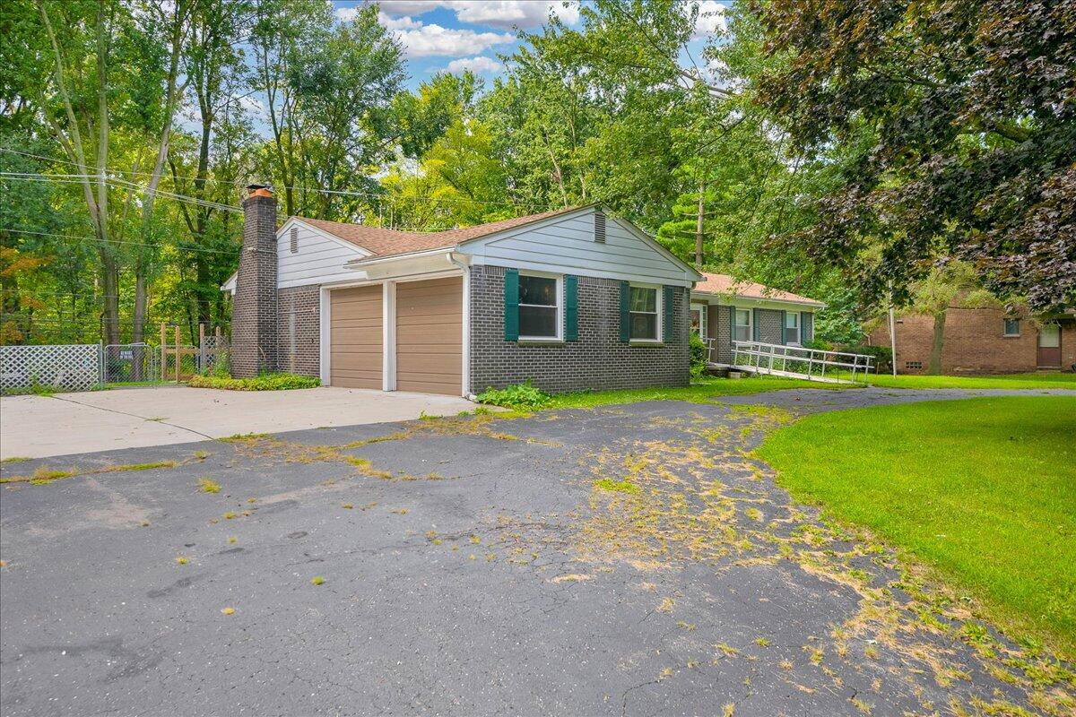 32447 6 Mile Road