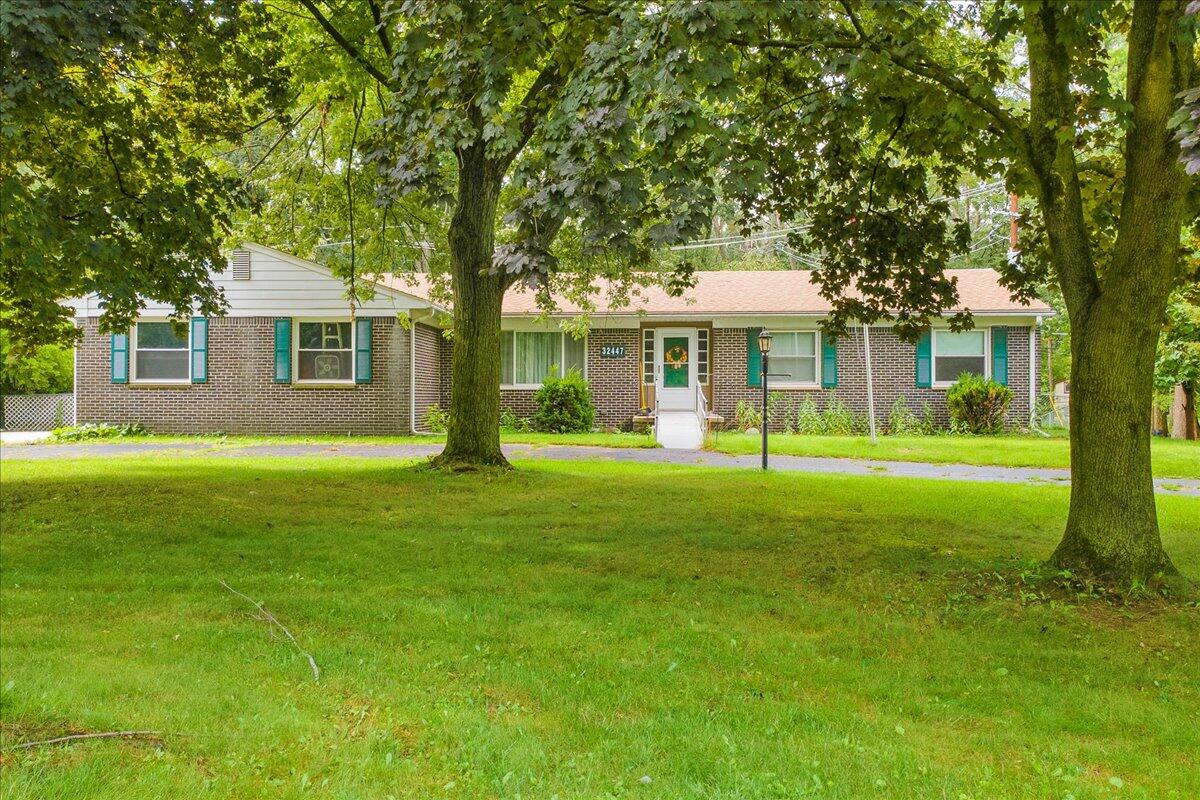 32447 6 Mile Road
