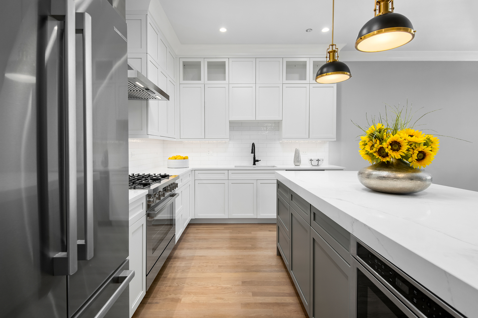 2913 W Belmont Avenue Unit: 3W