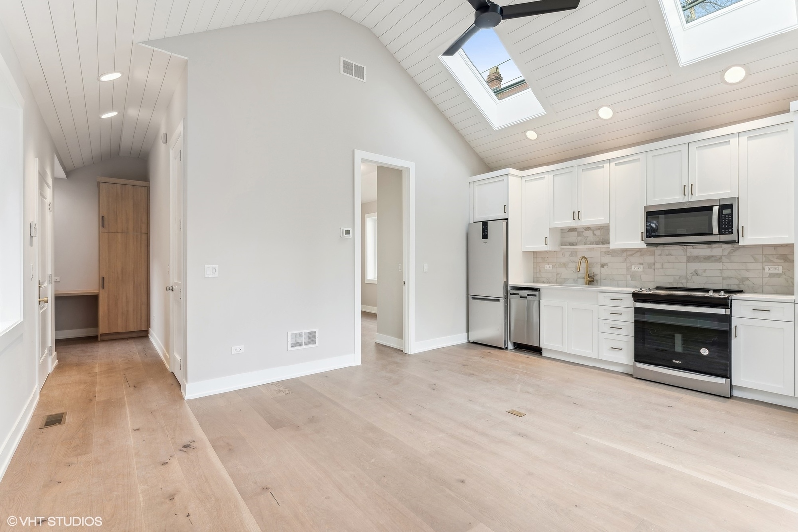 3651 N Damen Avenue Unit: CH