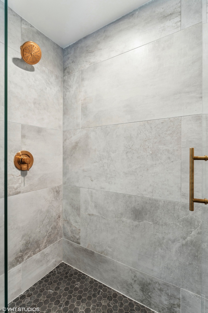 3651 N Damen Avenue Unit: CH