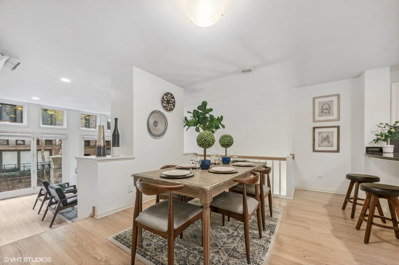 930 N Clark Street Unit: C