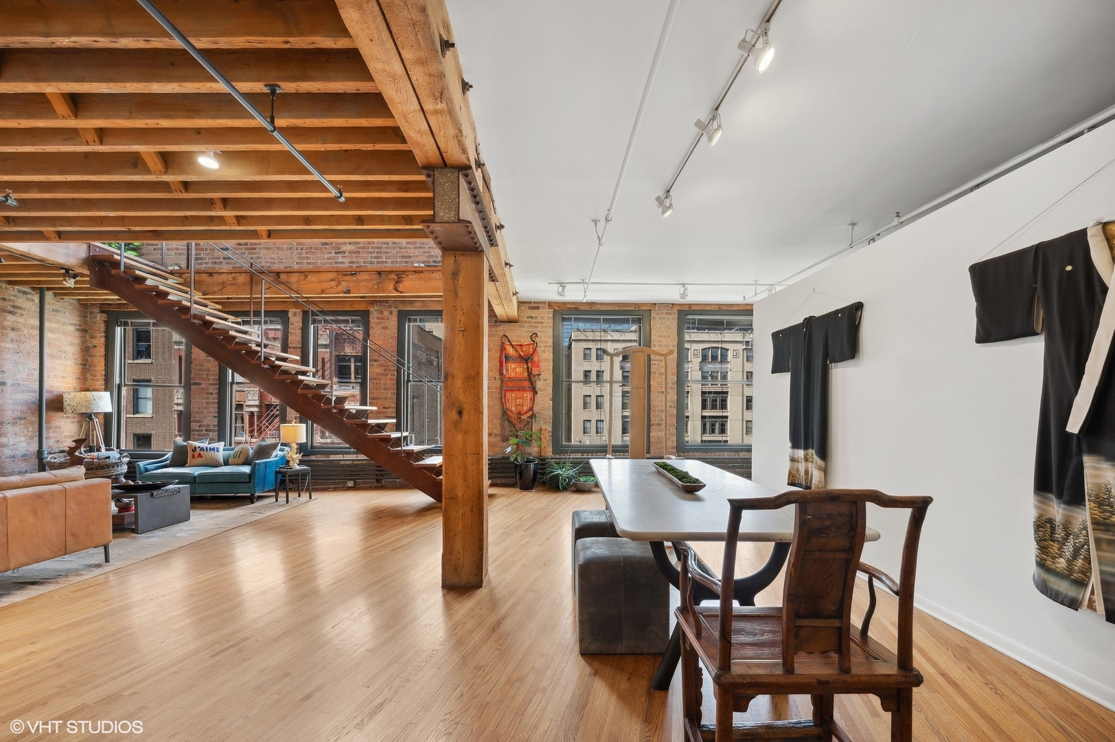 711 S Dearborn Street Unit: 704