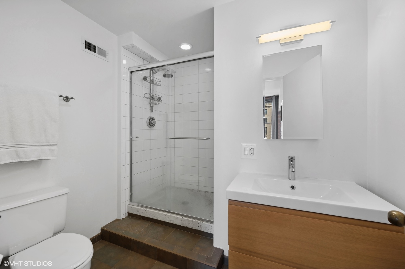 711 S Dearborn Street Unit: 704