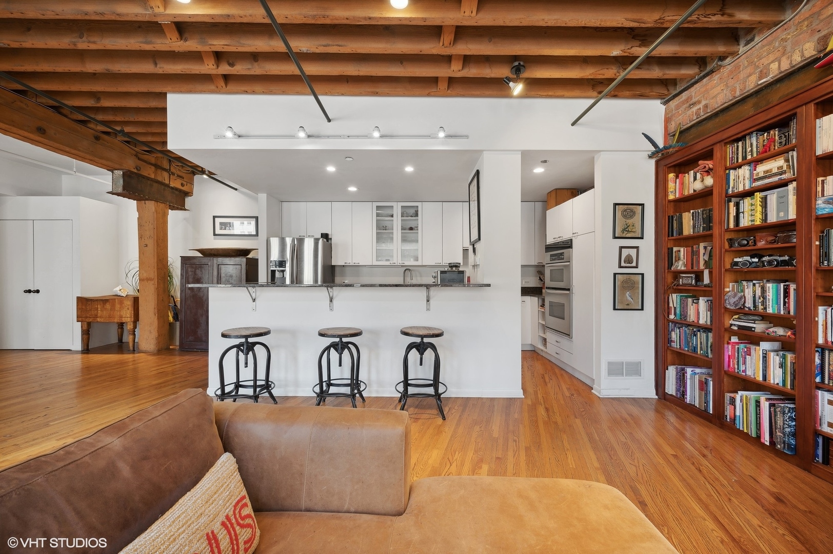 711 S Dearborn Street Unit: 704