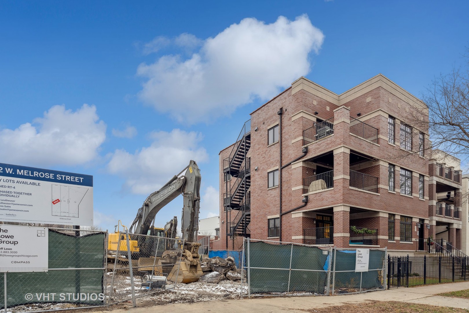 1236 W Melrose Street