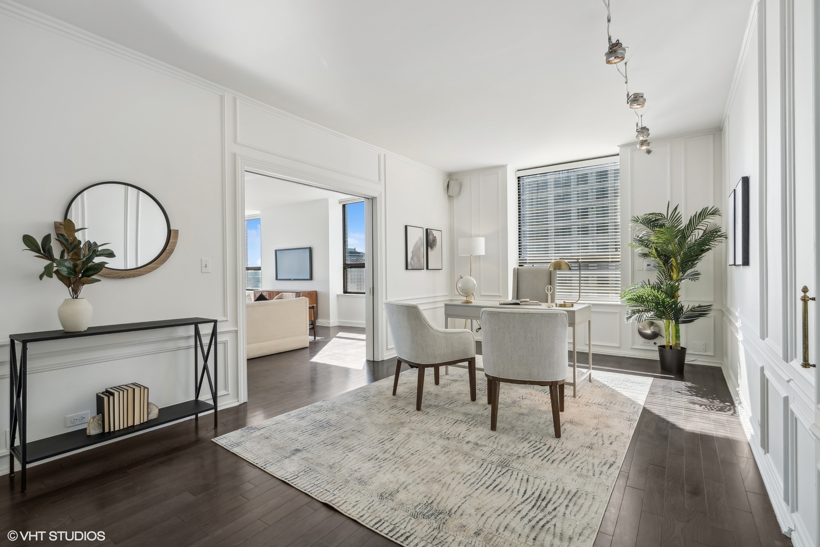 1040 N Lake Shore Drive Unit: 30A