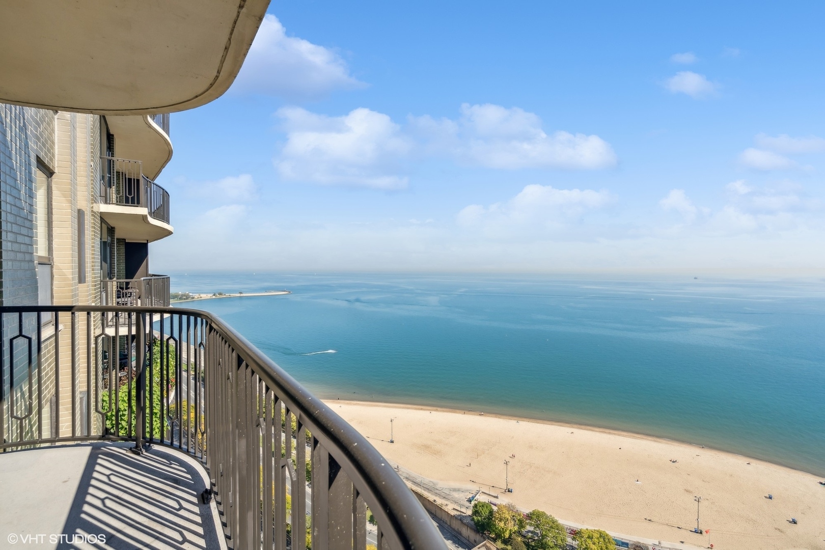 1040 N Lake Shore Drive Unit: 30A