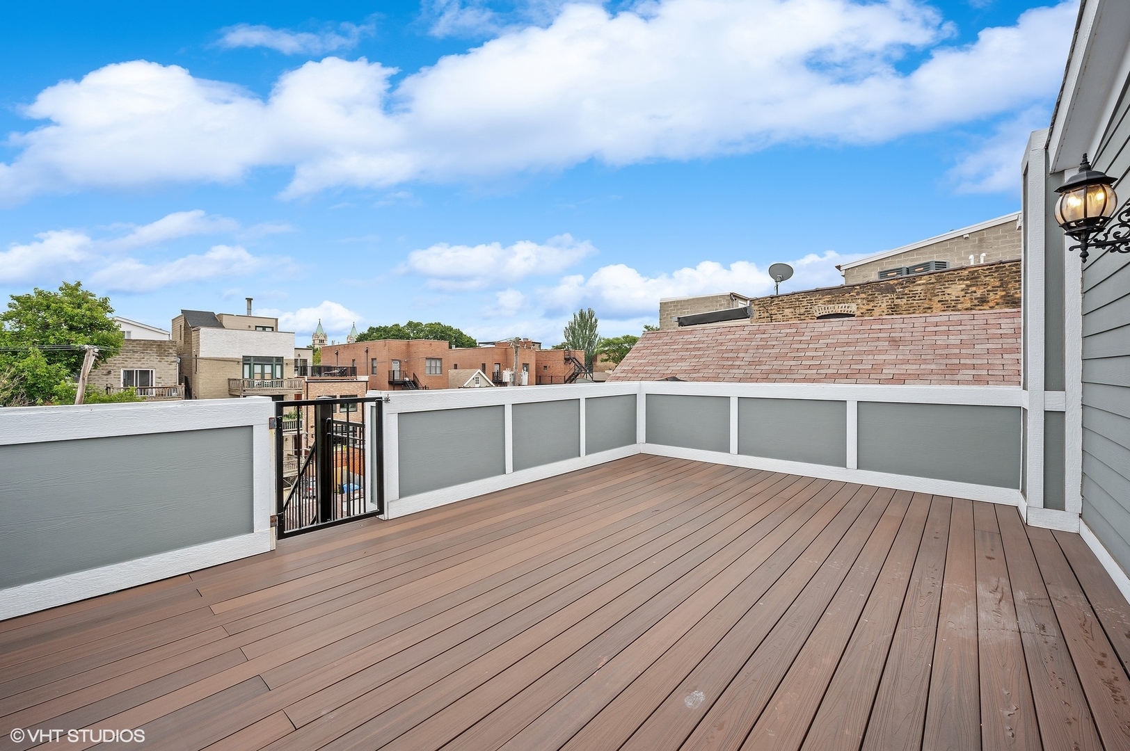 2343 N Bosworth Avenue