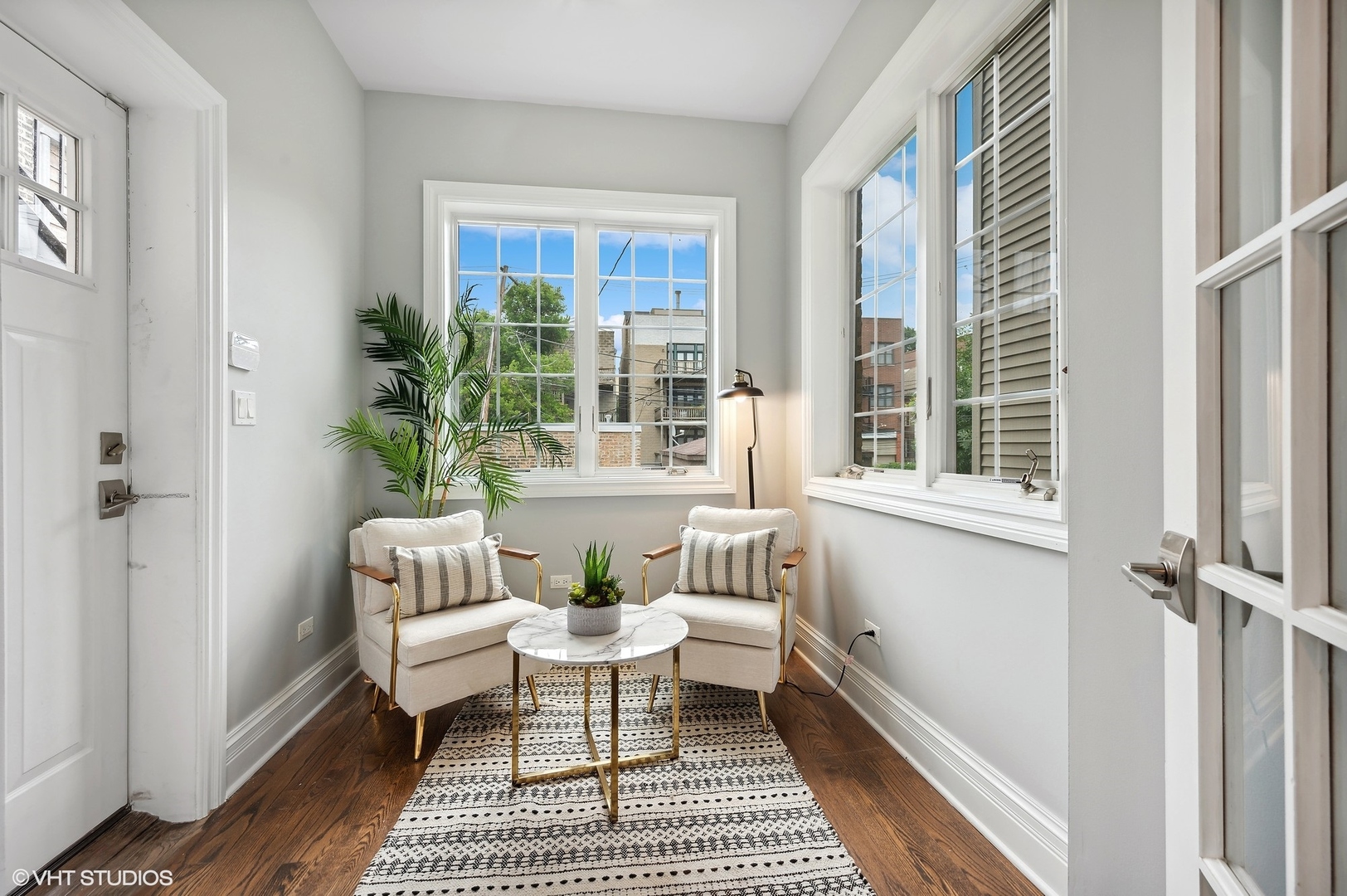 2343 N Bosworth Avenue