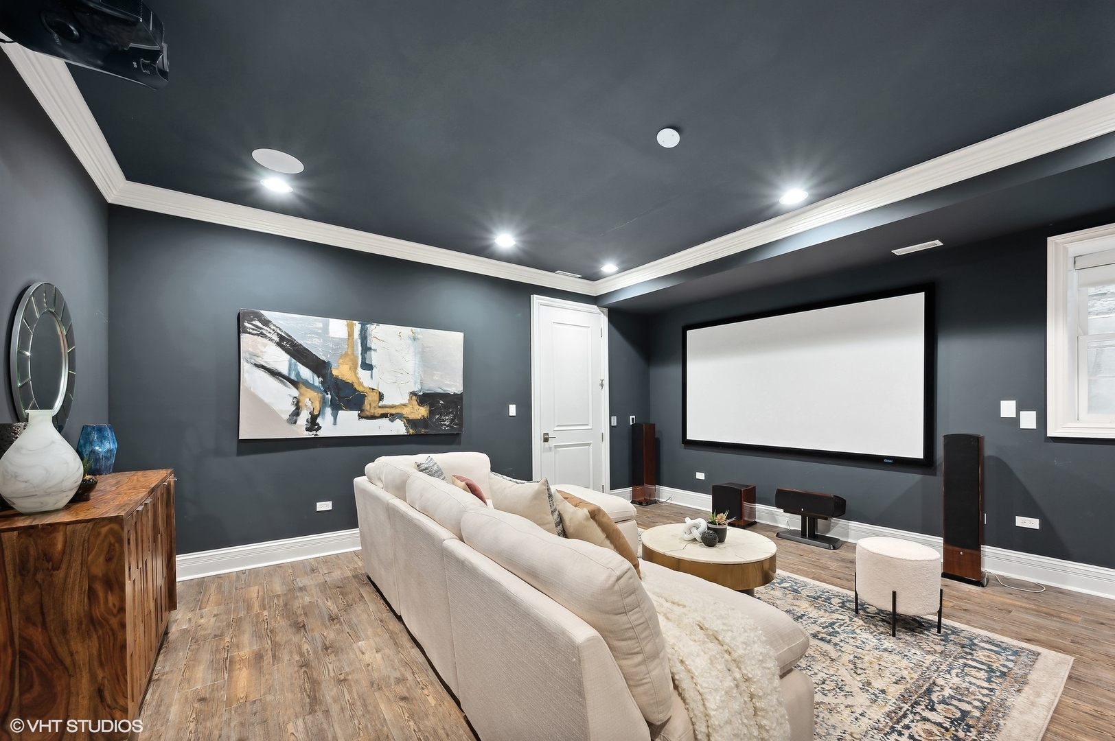 2343 N Bosworth Avenue