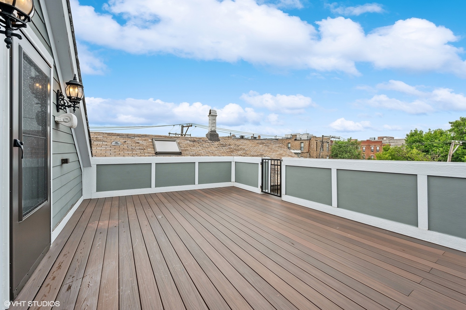 2343 N Bosworth Avenue