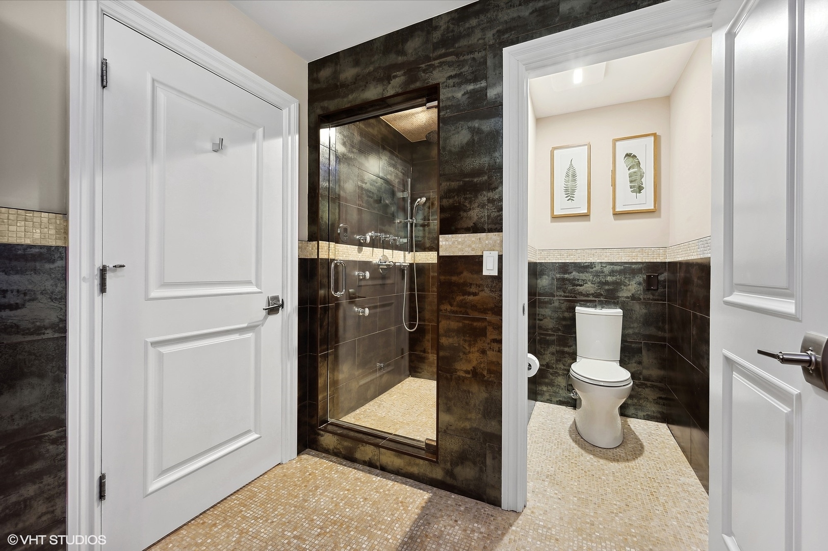 2343 N Bosworth Avenue