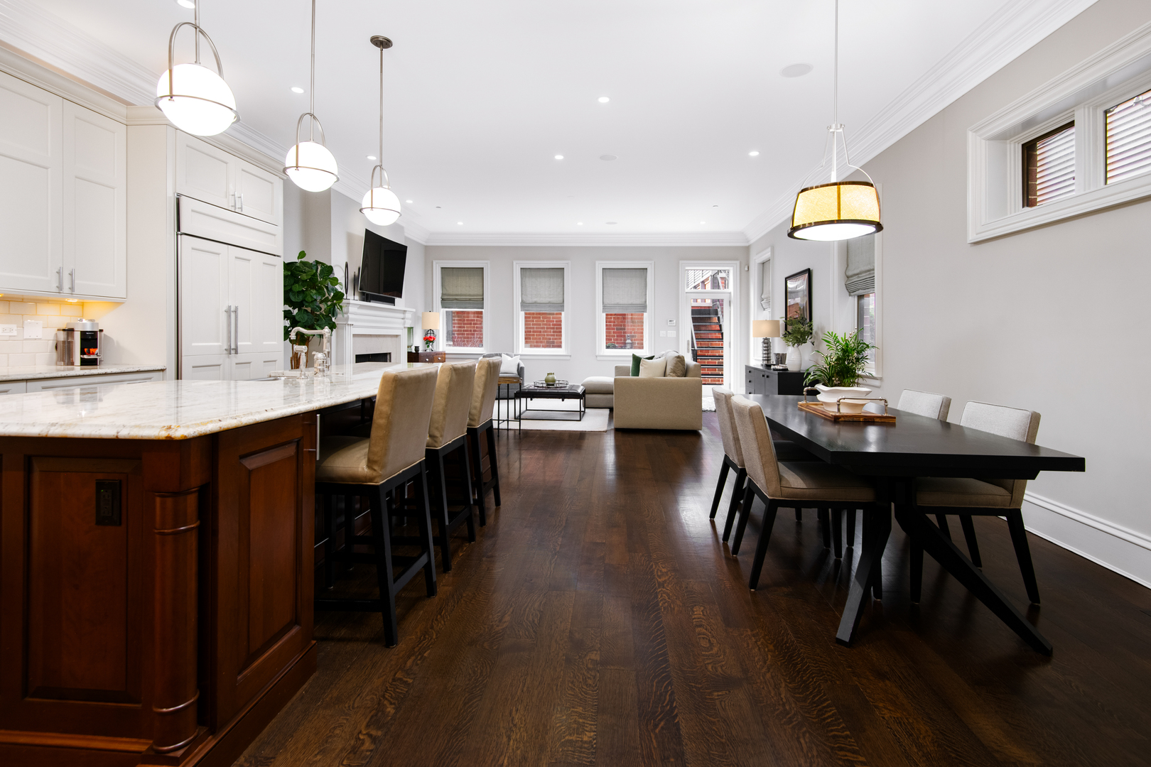 2706 N Mildred Avenue