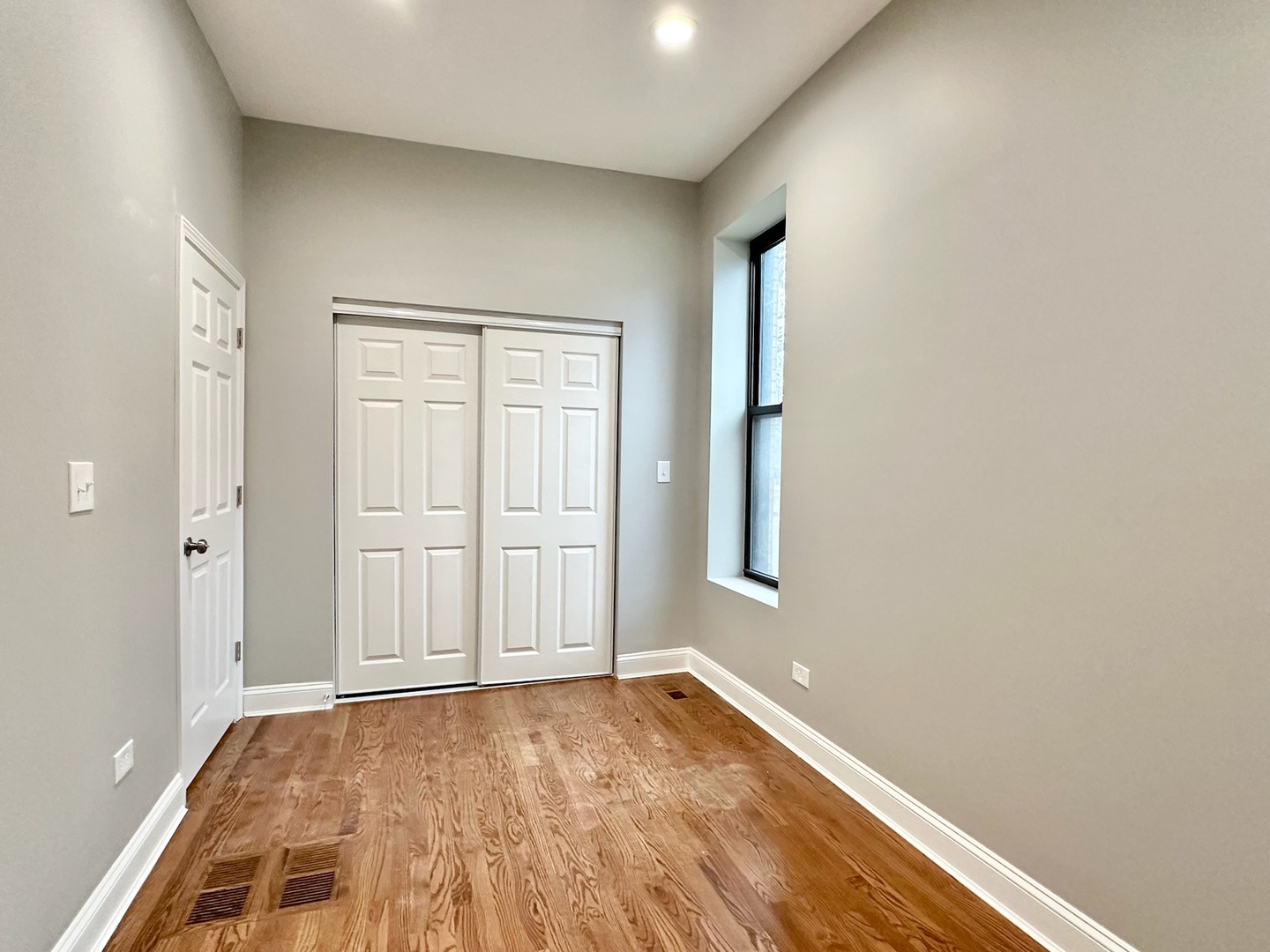 2901 W Logan Boulevard Unit: 1