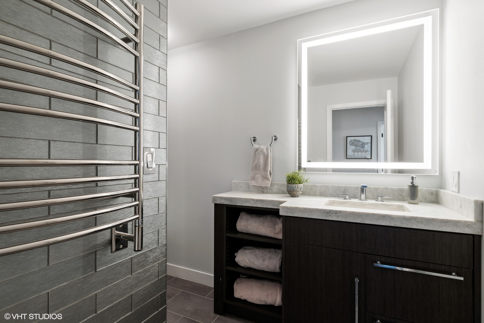 1630 Sheridan Road Unit: 8J