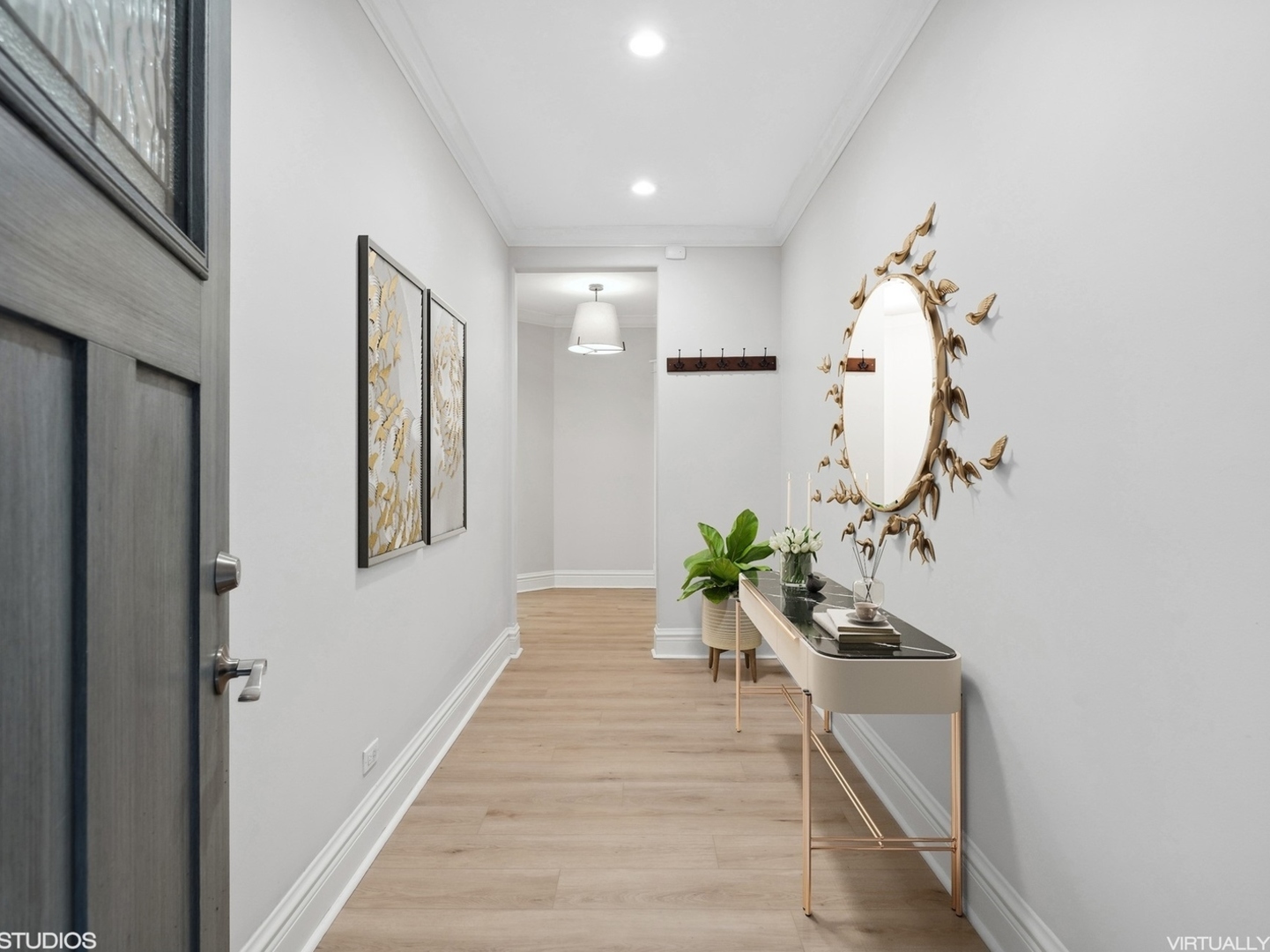 1419 N Mohawk Street Unit: A