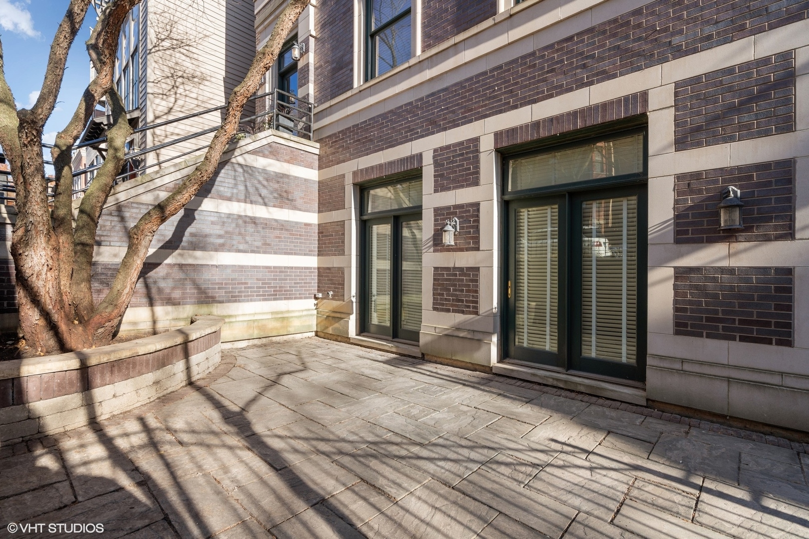 1419 N Mohawk Street Unit: A