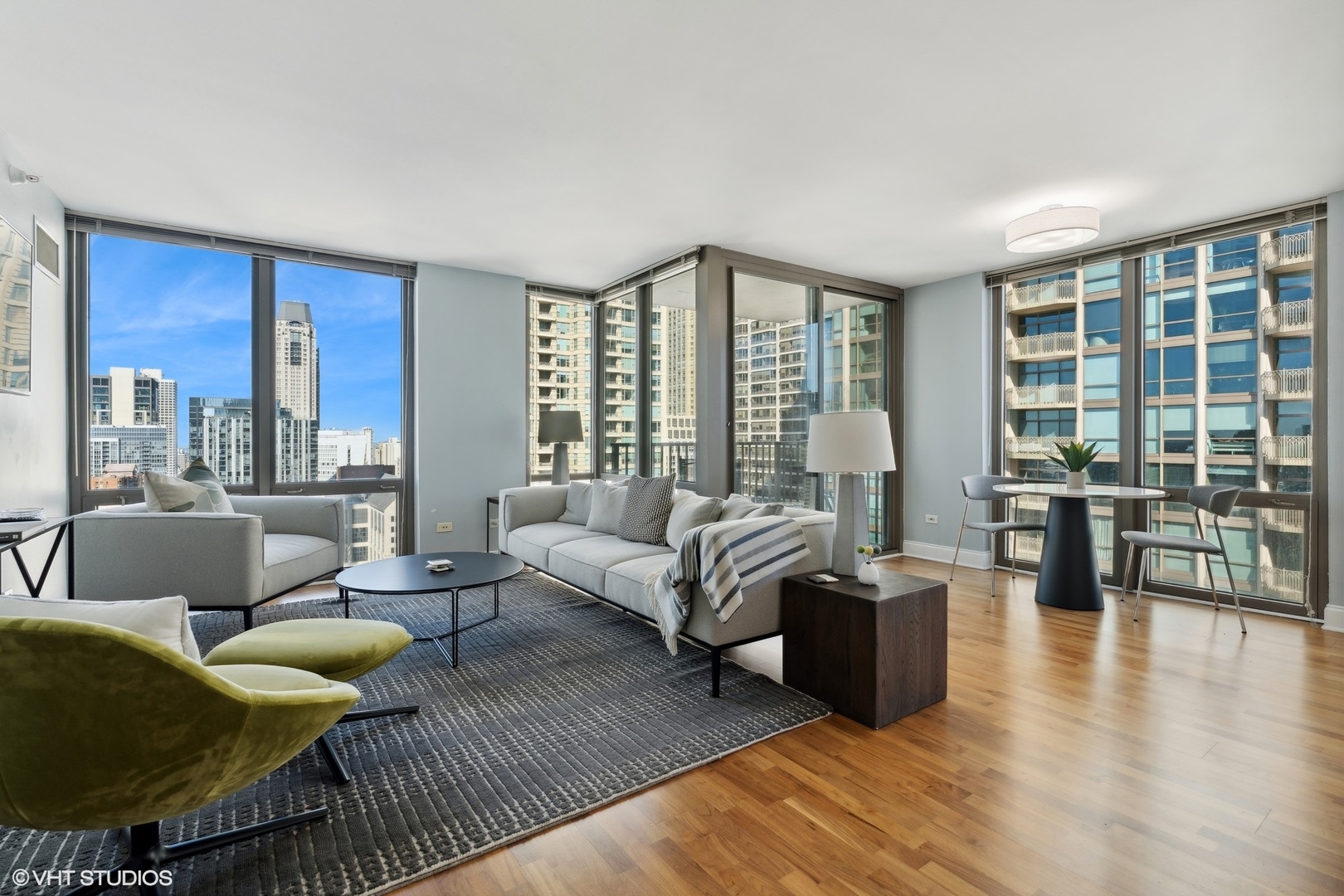 2 E Erie Street Unit: 3412