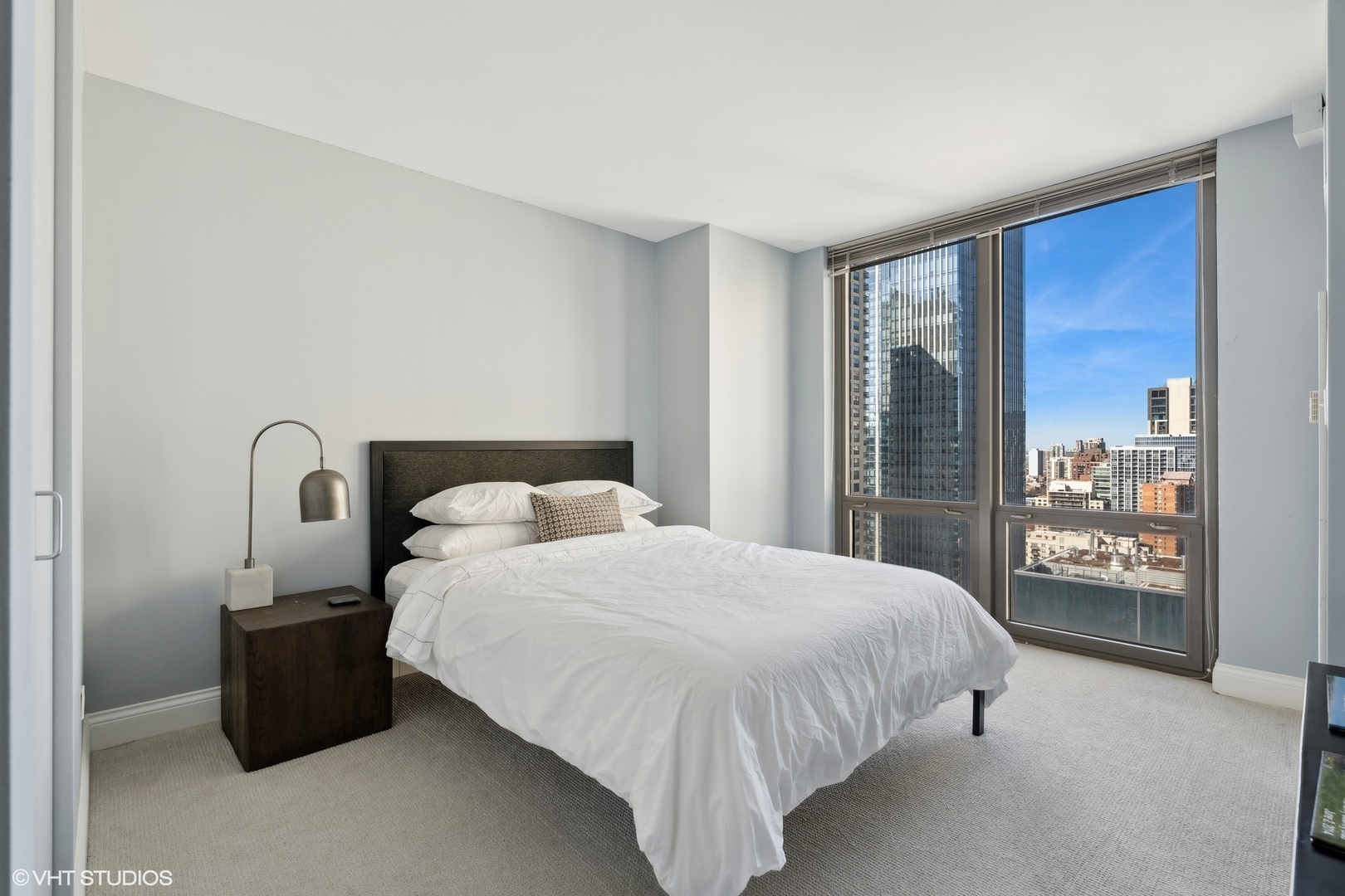 2 E Erie Street Unit: 3412