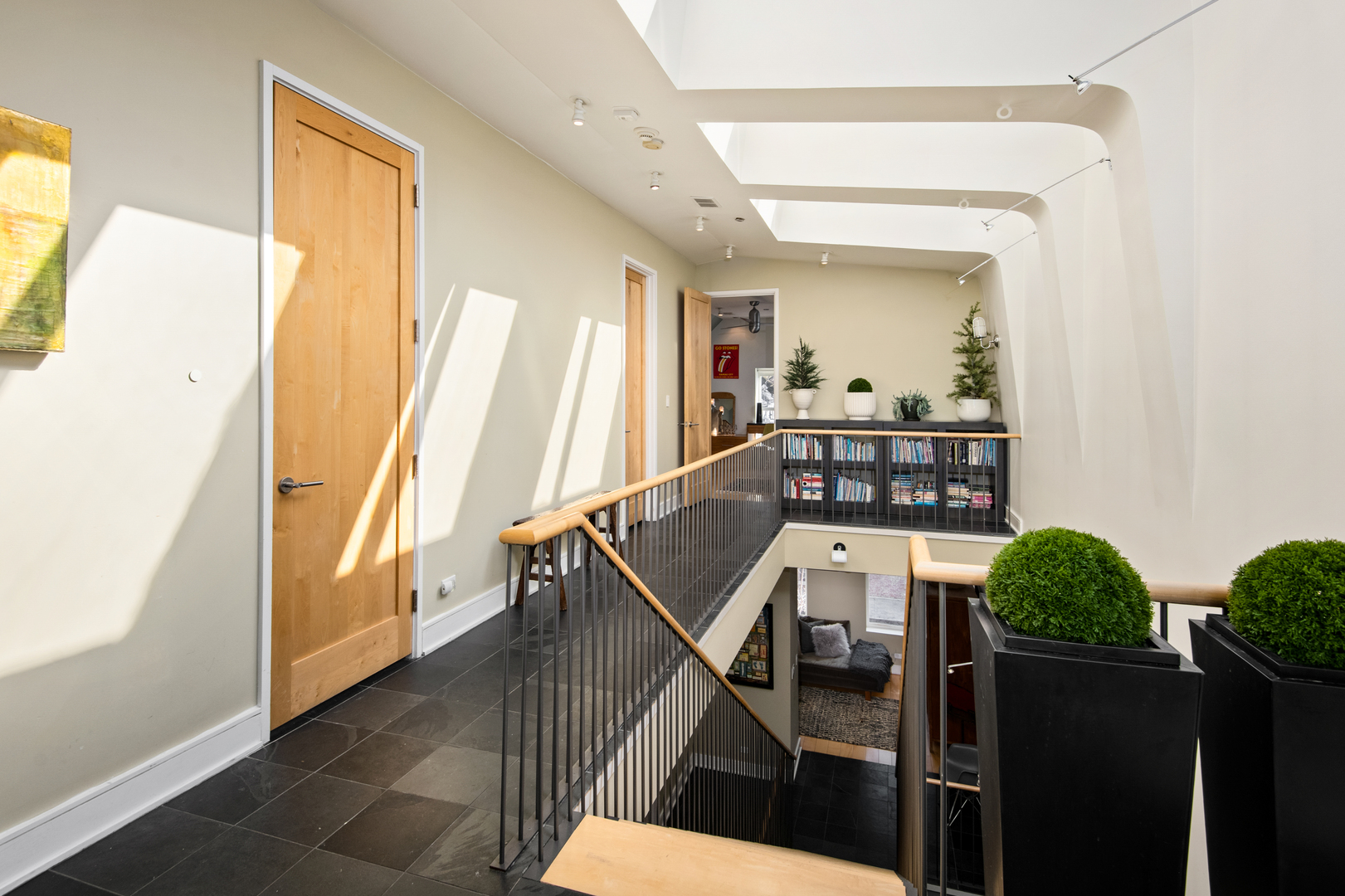 1708 N Mohawk Street