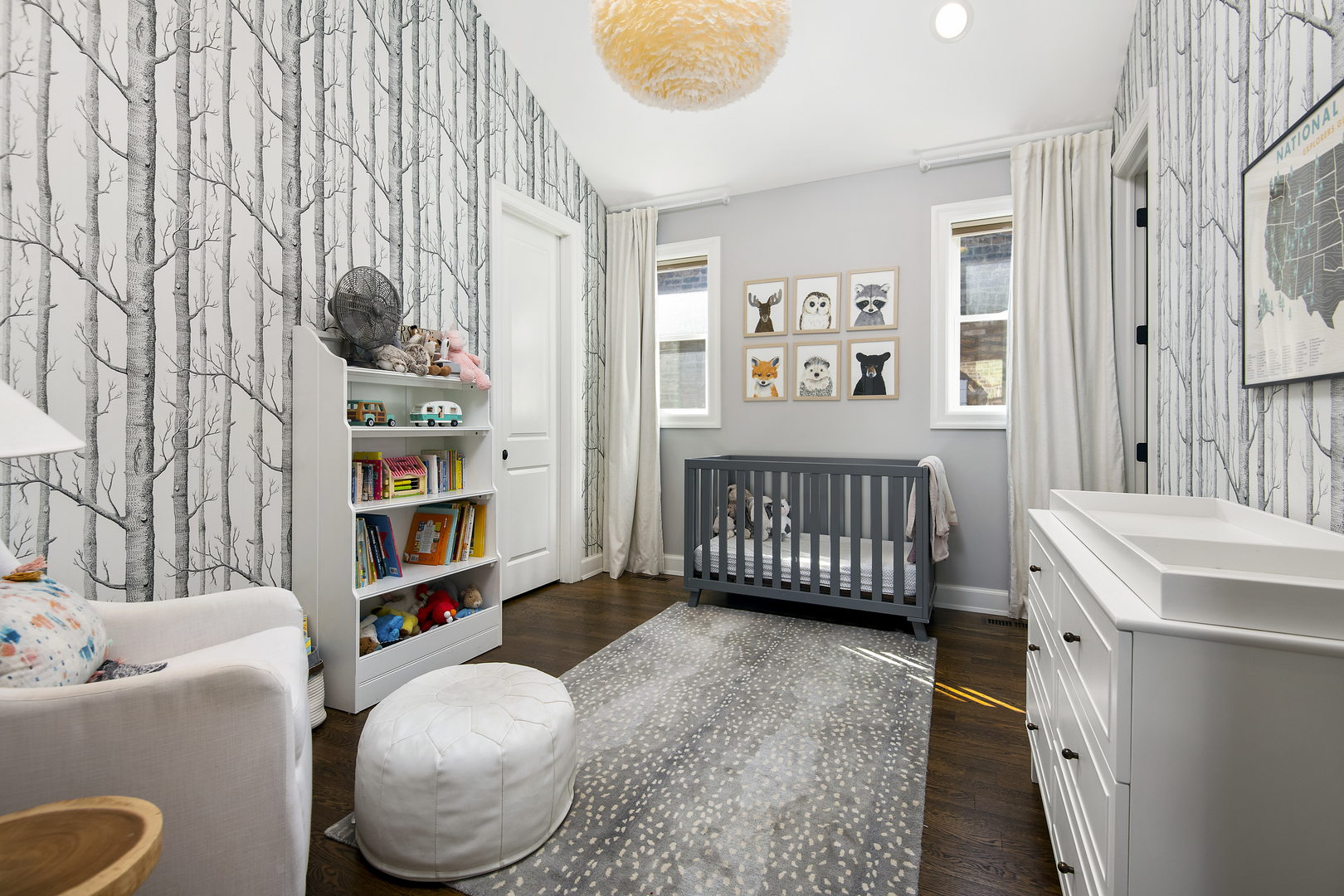 3649 N Paulina Street