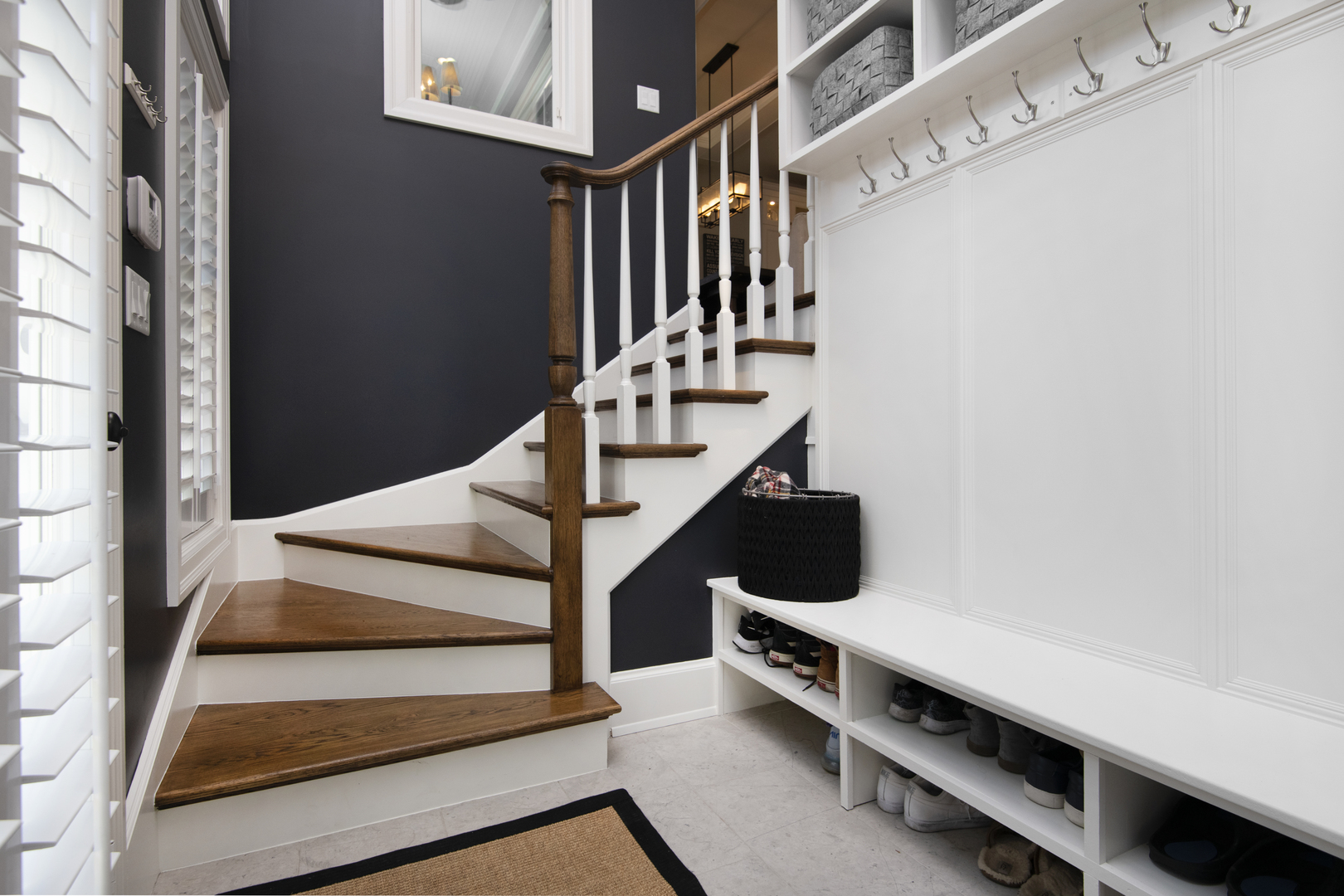 3649 N Paulina Street